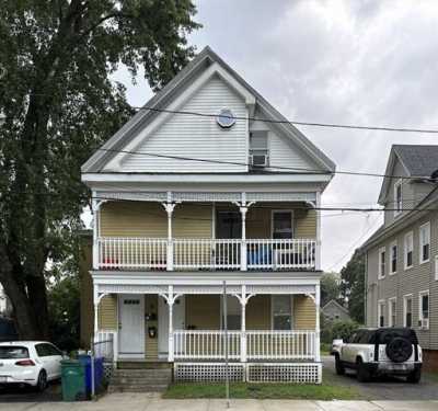 Apartment For Rent in 