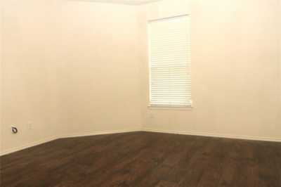 Home For Rent in Grand Prairie, Texas