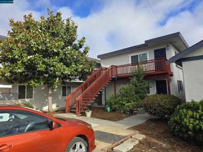 Home For Rent in Hayward, California