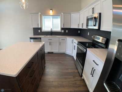 Home For Sale in West Fargo, North Dakota