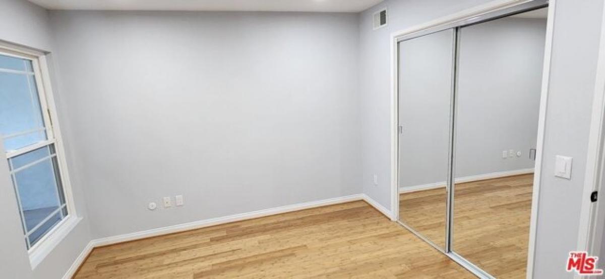 Picture of Home For Rent in Encino, California, United States