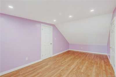 Home For Sale in Cambria Heights, New York