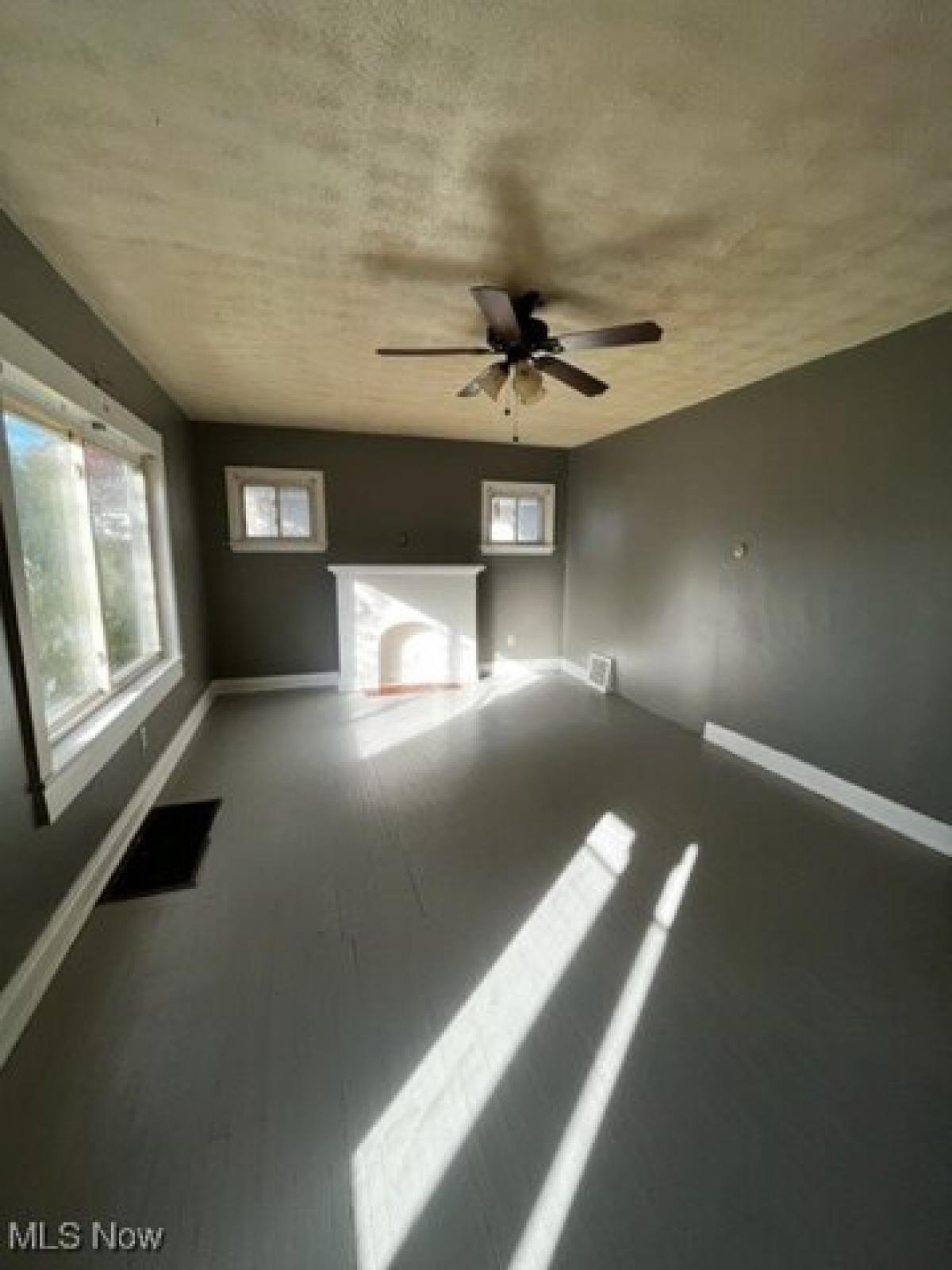 Picture of Home For Sale in Warren, Ohio, United States