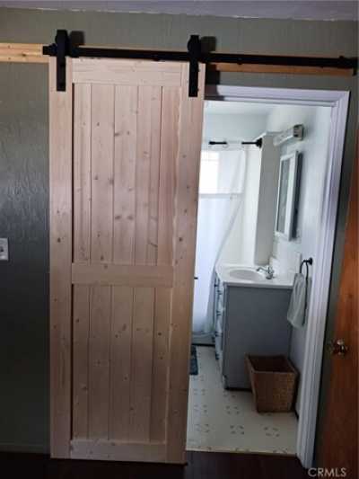 Home For Rent in Rimforest, California