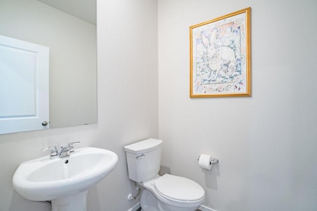 Picture of Home For Sale in Prineville, Oregon, United States