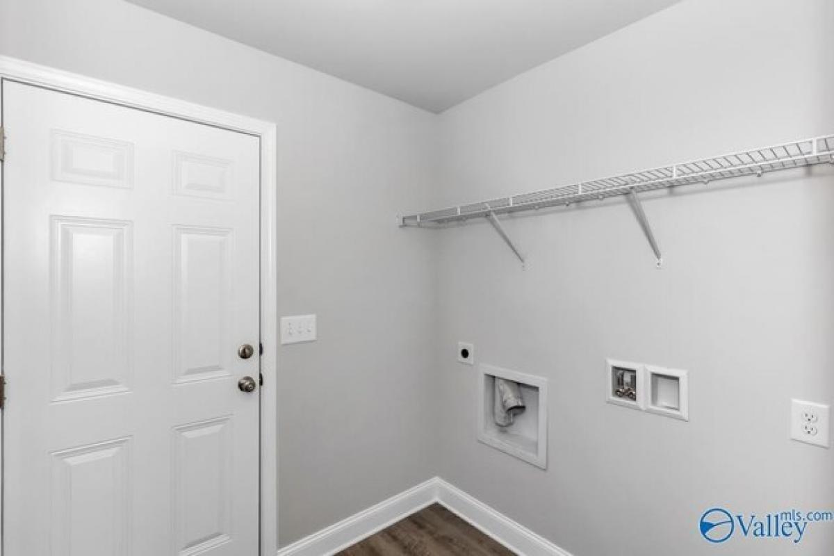 Picture of Home For Sale in Harvest, Alabama, United States