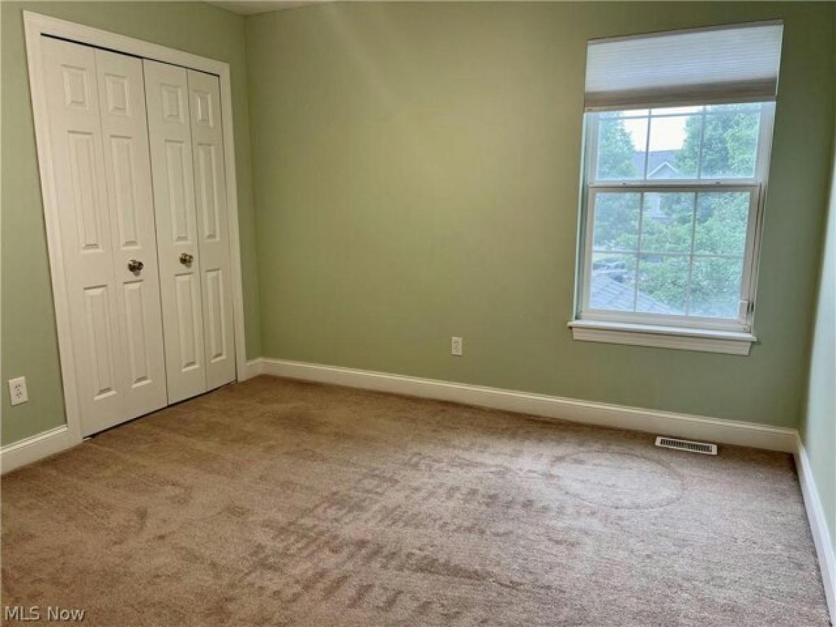 Picture of Home For Sale in Grand River, Ohio, United States