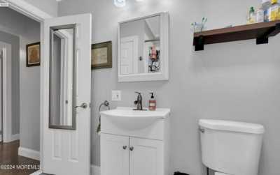 Home For Rent in Toms River, New Jersey