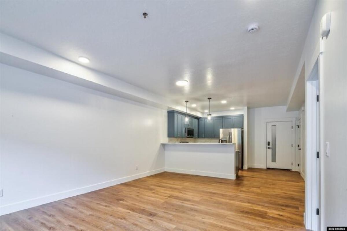 Picture of Home For Sale in Juneau, Alaska, United States