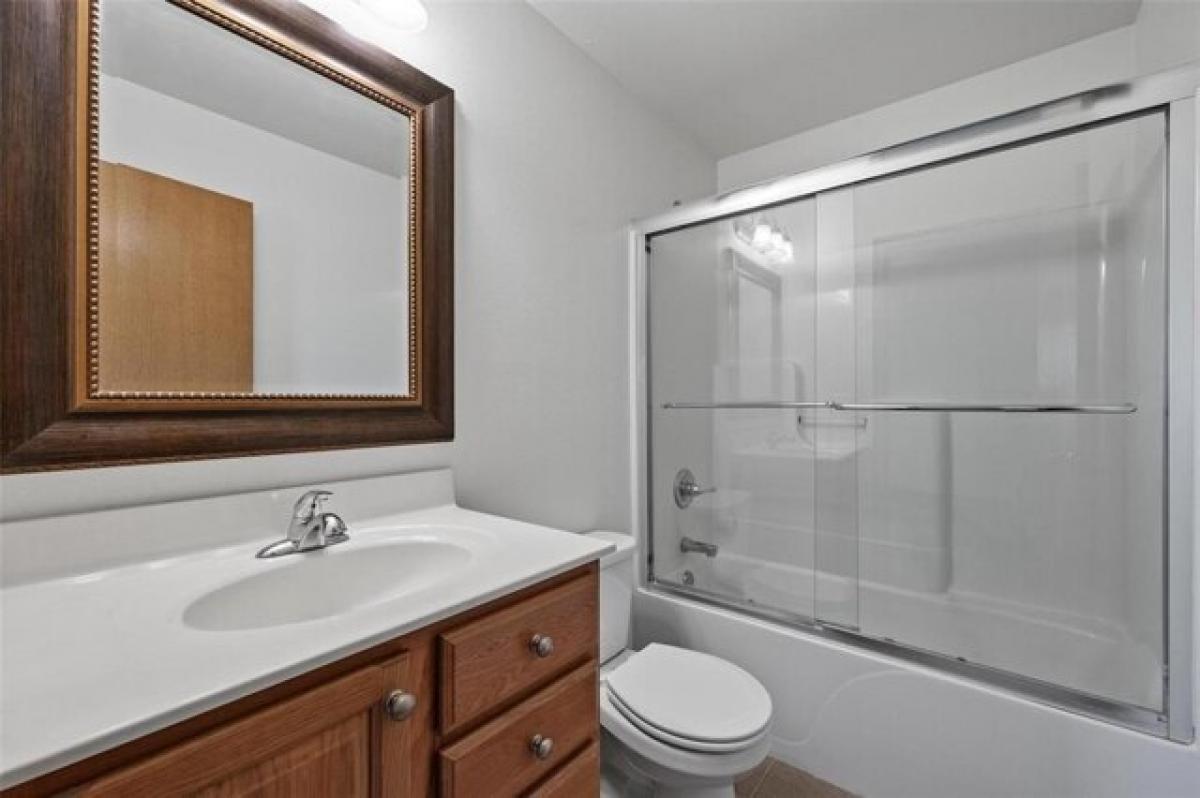 Picture of Home For Sale in Marion, Iowa, United States