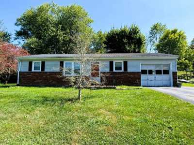 Home For Sale in Campbellsville, Kentucky