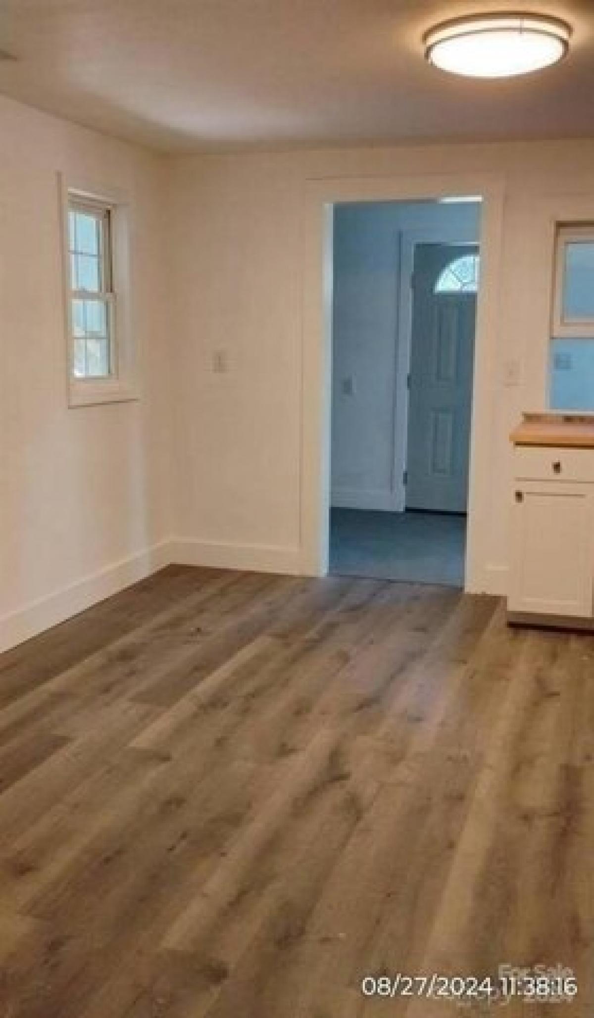 Picture of Home For Sale in Canton, North Carolina, United States