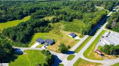 Residential Land For Sale in Roebuck, South Carolina