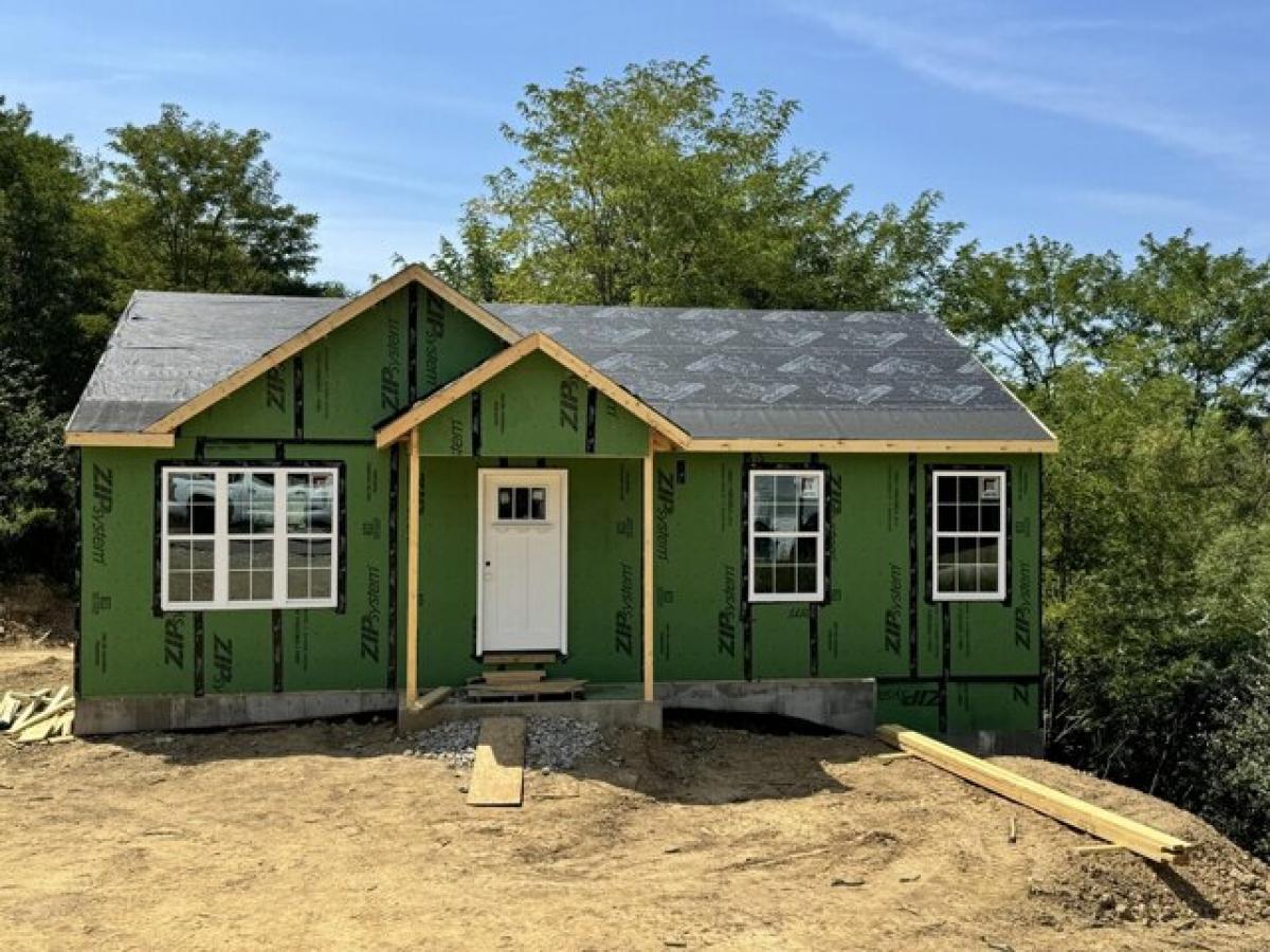 Picture of Home For Sale in Dry Ridge, Kentucky, United States