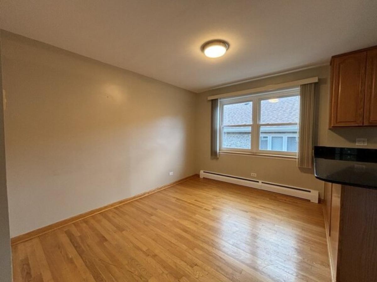 Picture of Home For Rent in Arlington Heights, Illinois, United States