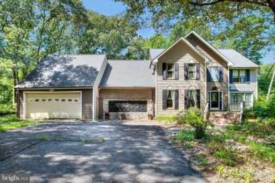 Home For Rent in Pasadena, Maryland