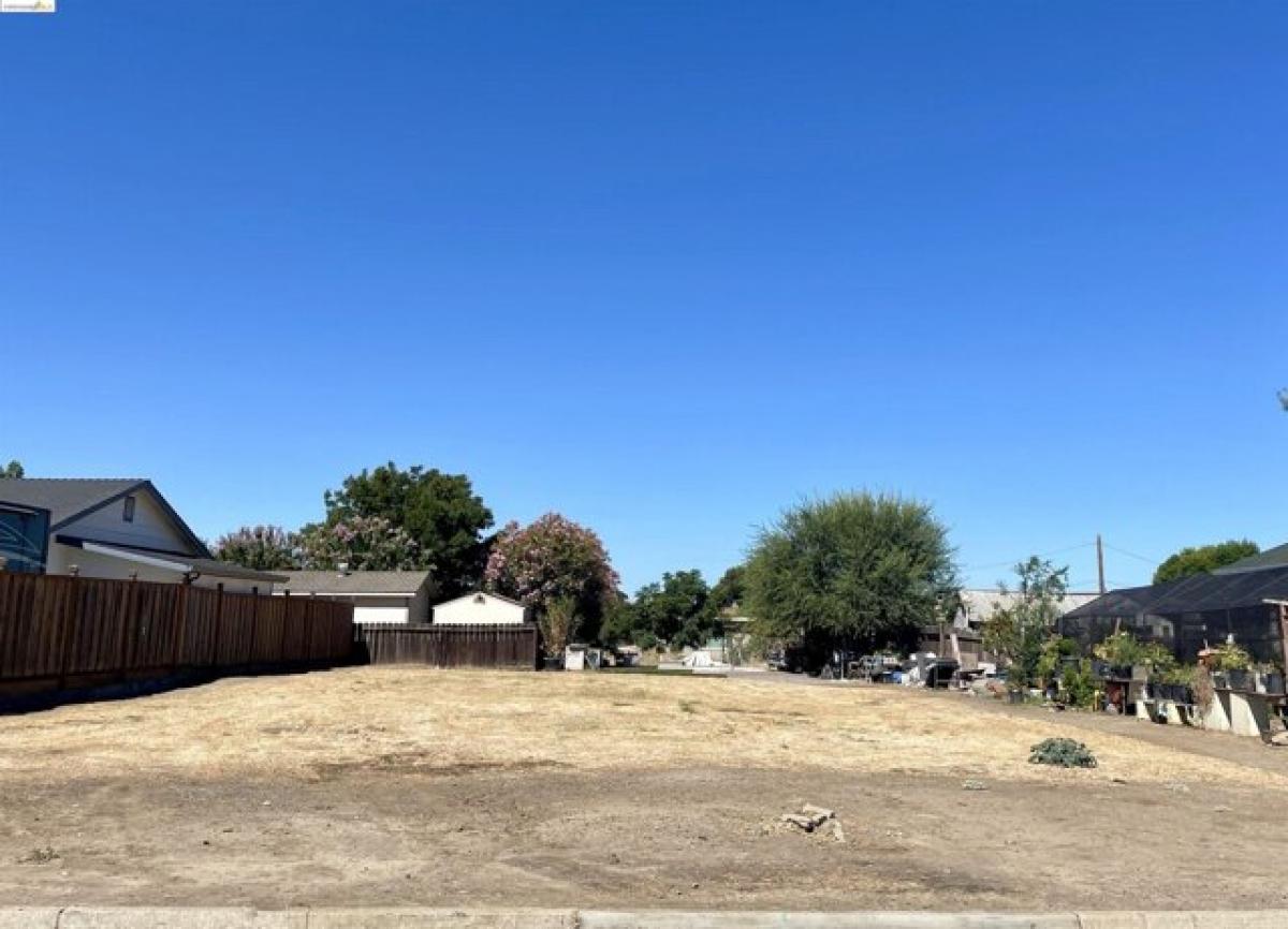 Picture of Residential Land For Sale in Antioch, California, United States