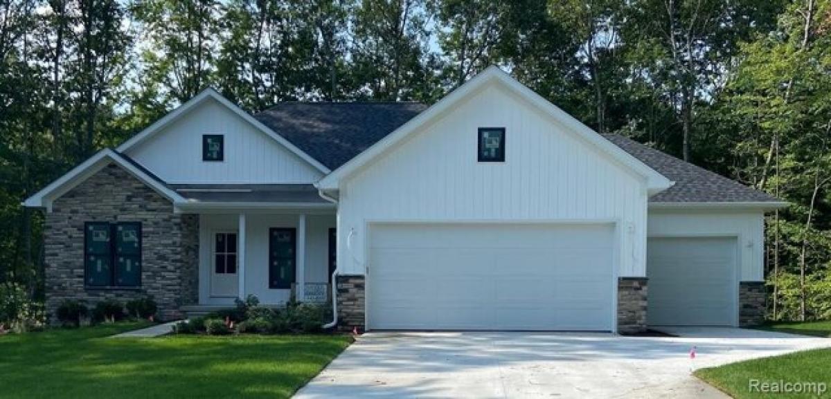 Picture of Home For Sale in Roscommon, Michigan, United States