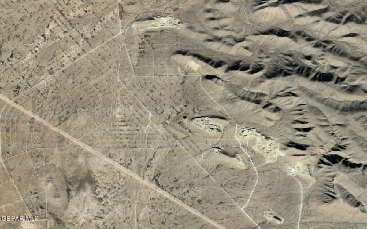 Picture of Residential Land For Rent in El Paso, Texas, United States