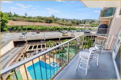 Home For Sale in Aiea, Hawaii