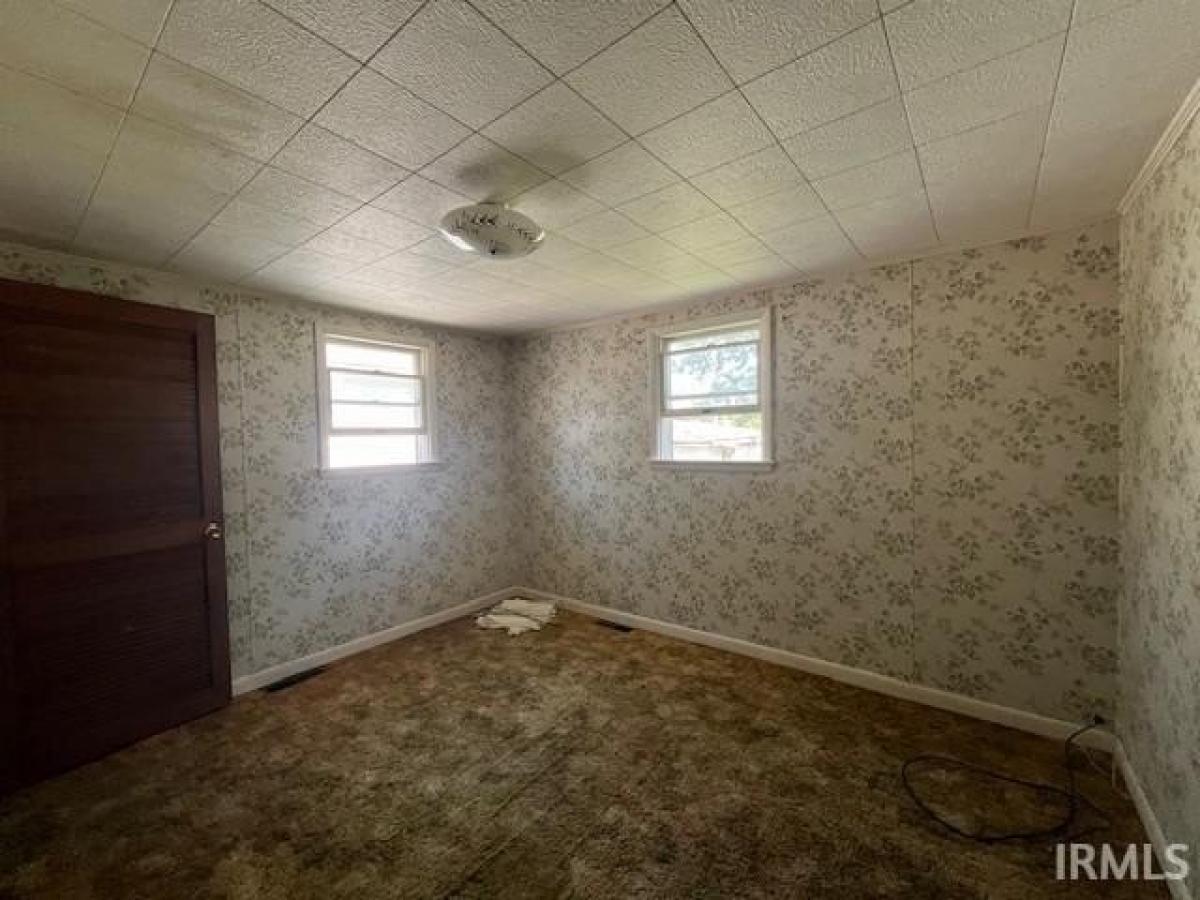 Picture of Home For Sale in Hartford City, Indiana, United States