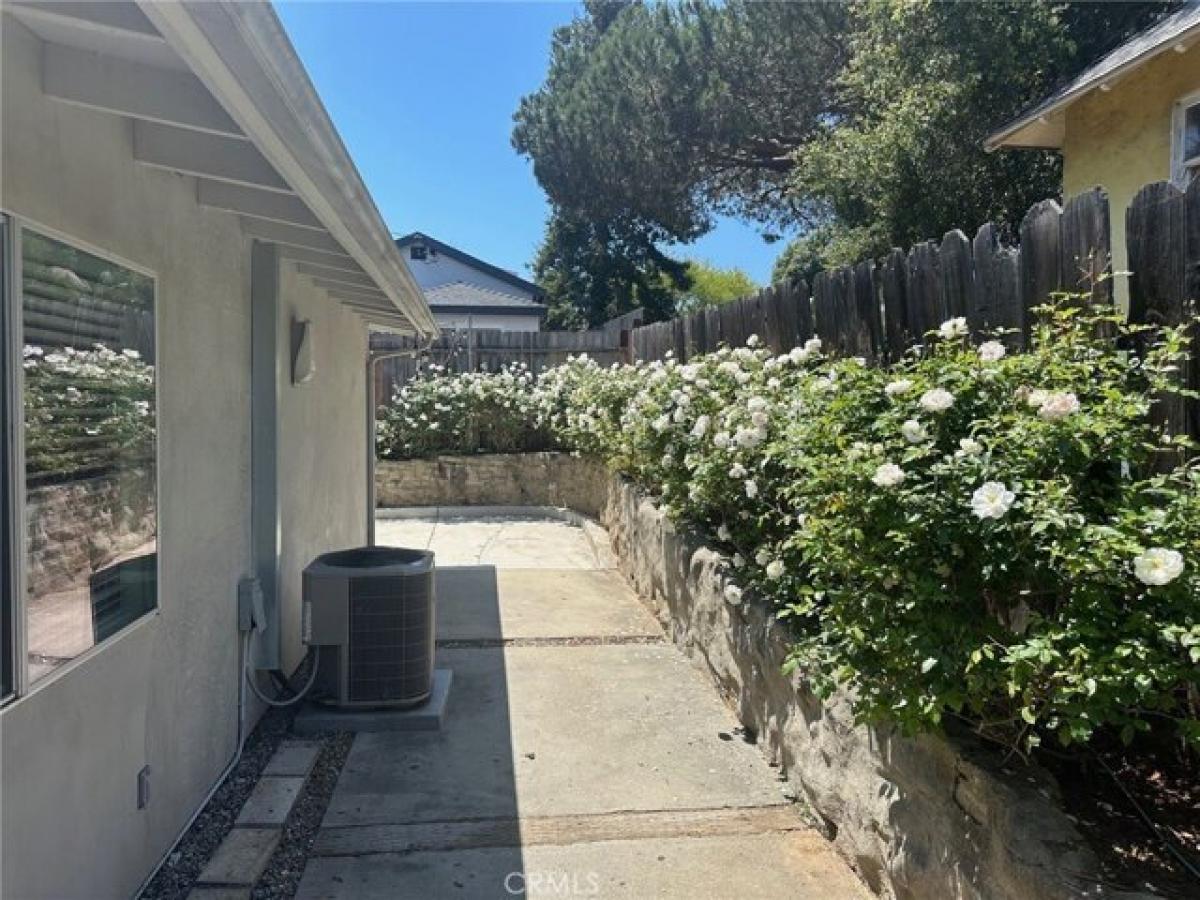 Picture of Home For Sale in Santa Barbara, California, United States