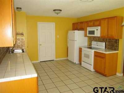 Home For Rent in Lindale, Texas