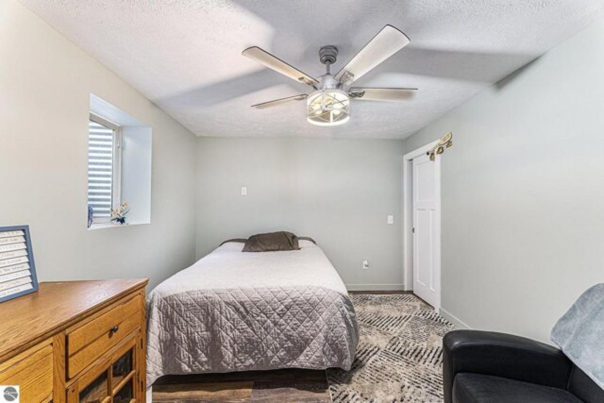 Picture of Home For Sale in Mesick, Michigan, United States