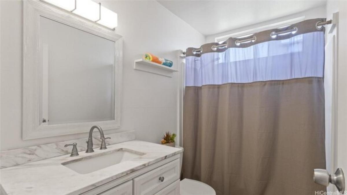 Picture of Home For Sale in Kapolei, Hawaii, United States