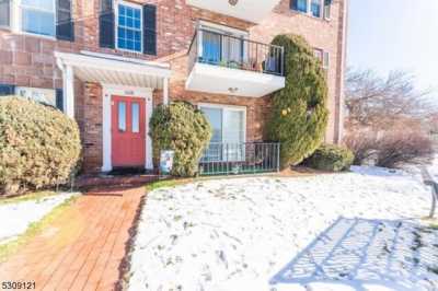 Home For Sale in Clifton, New Jersey