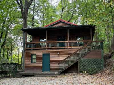 Home For Sale in Rockbridge, Ohio