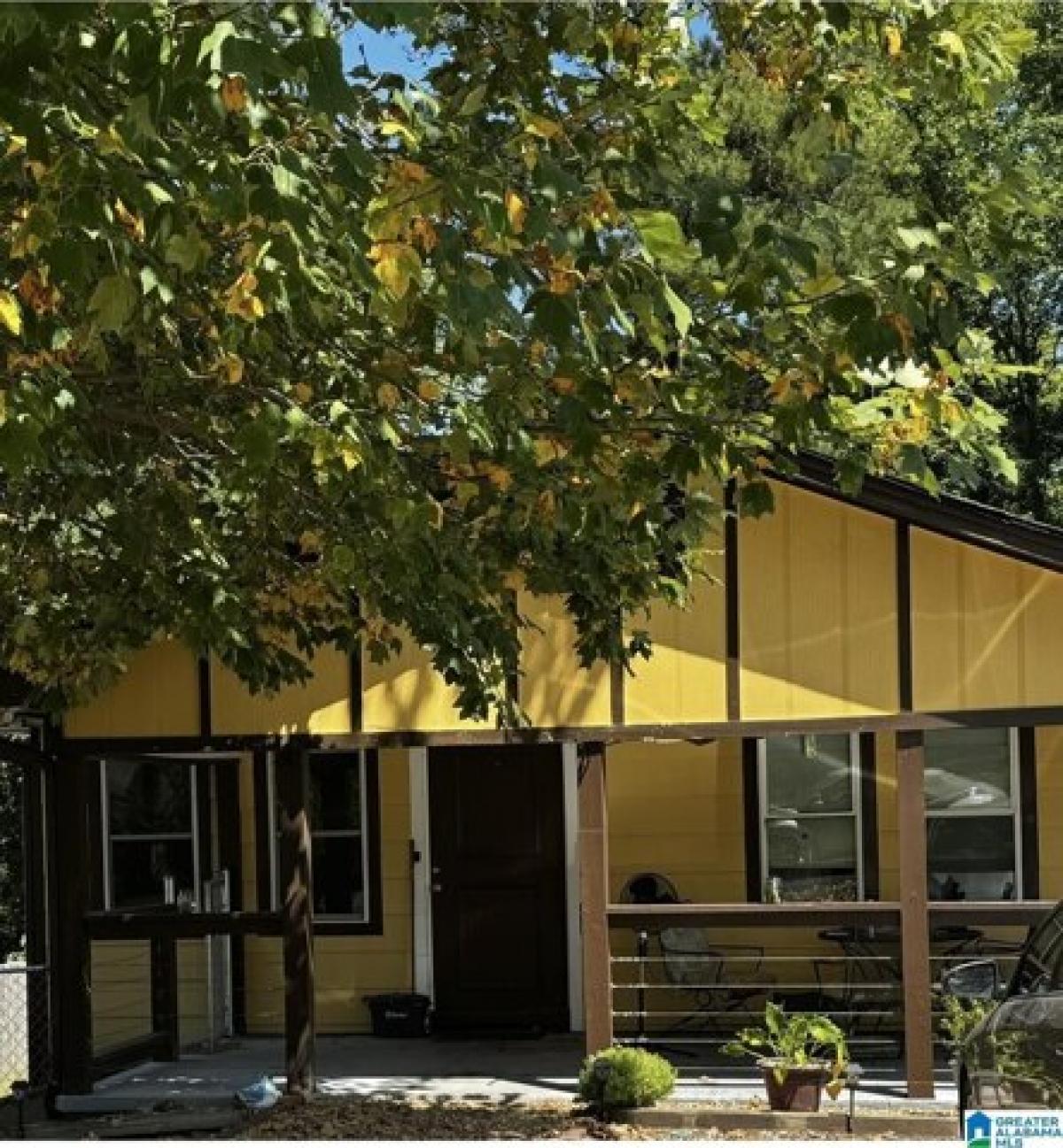 Picture of Home For Sale in Adamsville, Alabama, United States