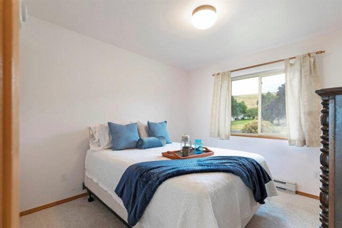 Picture of Home For Sale in Polson, Montana, United States