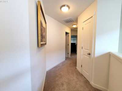 Home For Sale in Ridgefield, Washington