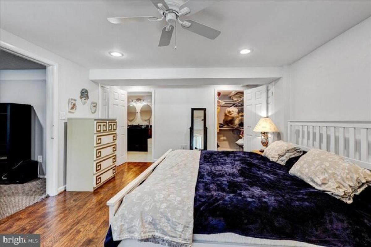 Picture of Home For Sale in Adelphi, Maryland, United States