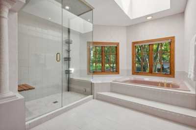 Home For Sale in Barrington, Illinois