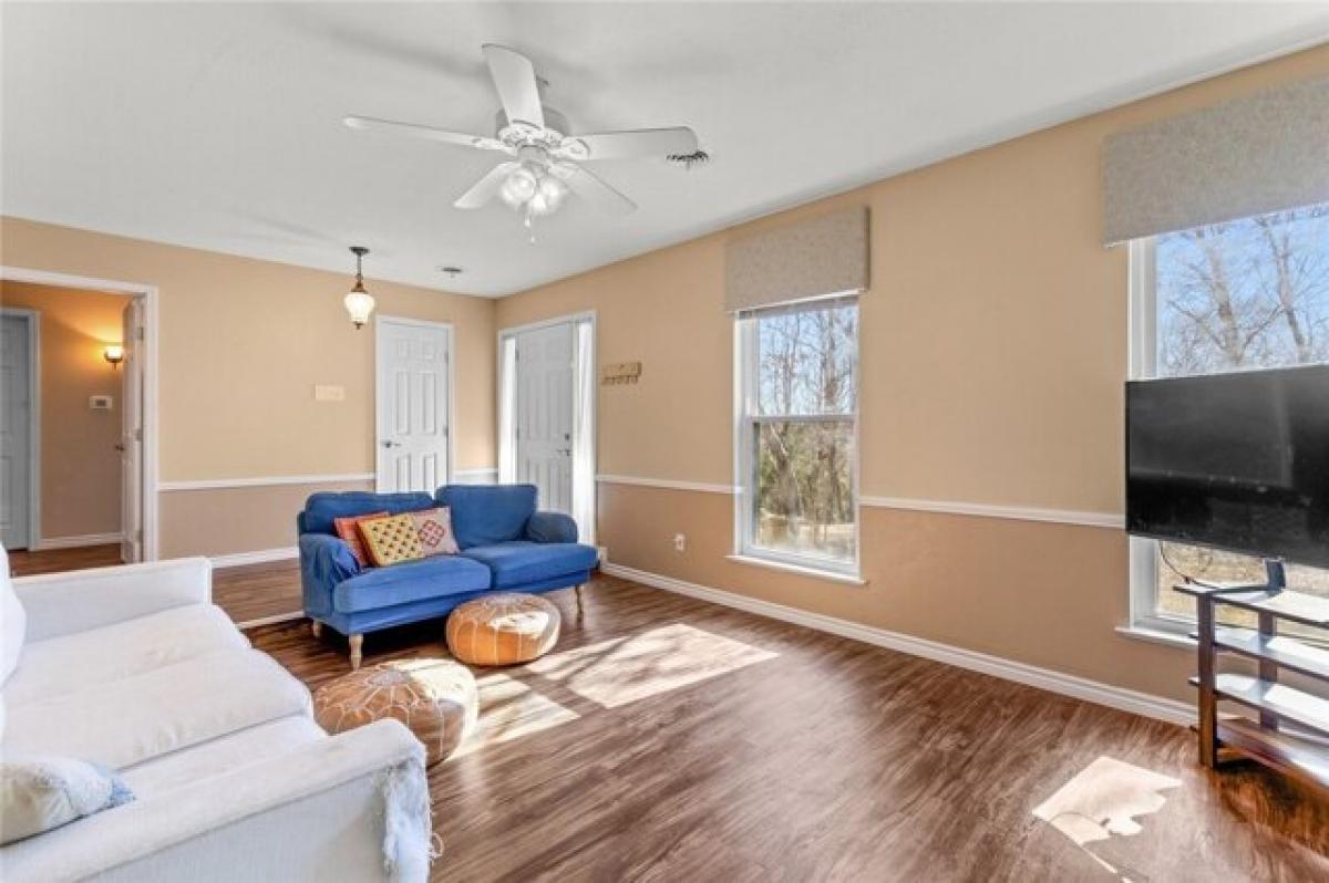 Picture of Home For Sale in Woodway, Texas, United States