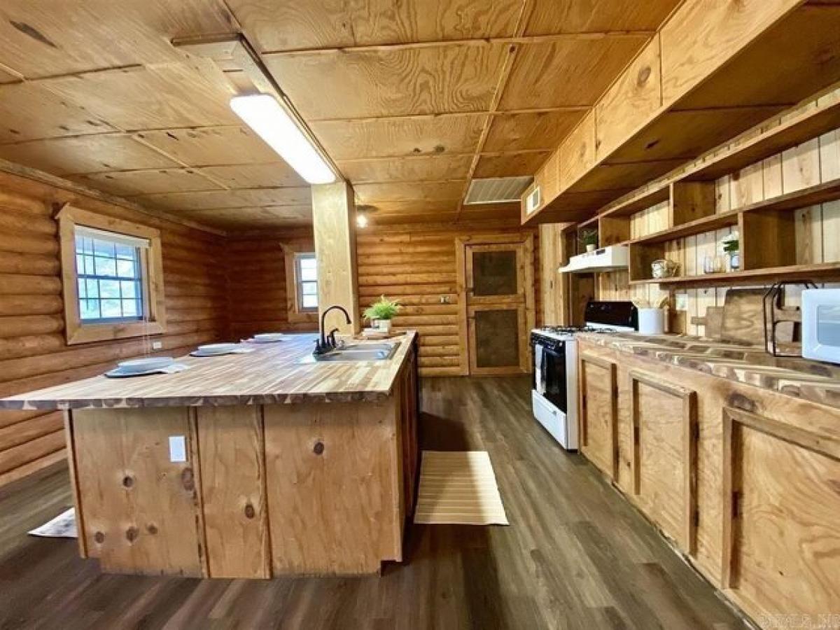 Picture of Home For Sale in White Hall, Arkansas, United States