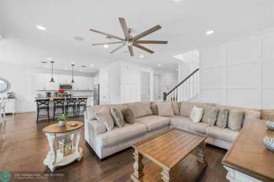 Home For Sale in Loxahatchee, Florida