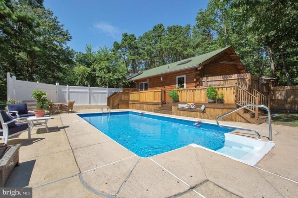 Picture of Home For Sale in Sicklerville, New Jersey, United States