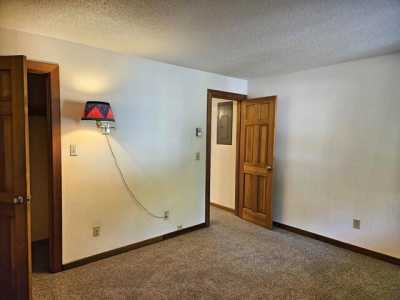 Home For Sale in Lincoln, New Hampshire