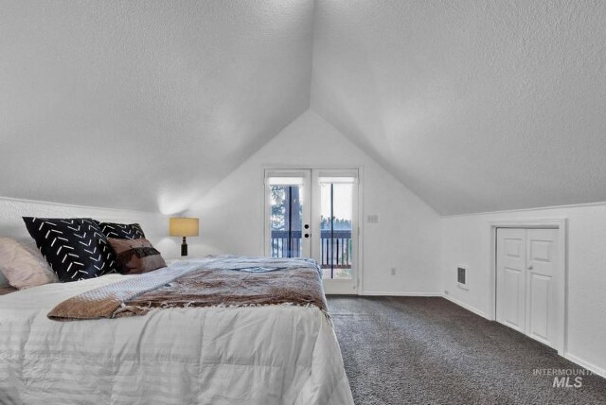 Picture of Home For Sale in Idaho City, Idaho, United States