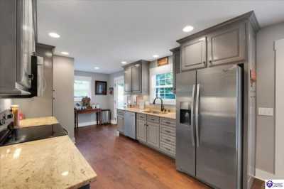 Home For Sale in Leitchfield, Kentucky