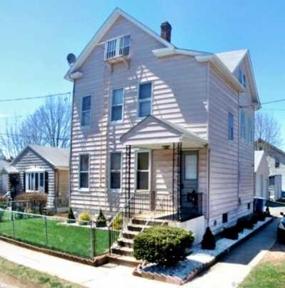 Home For Rent in Hamden, Connecticut