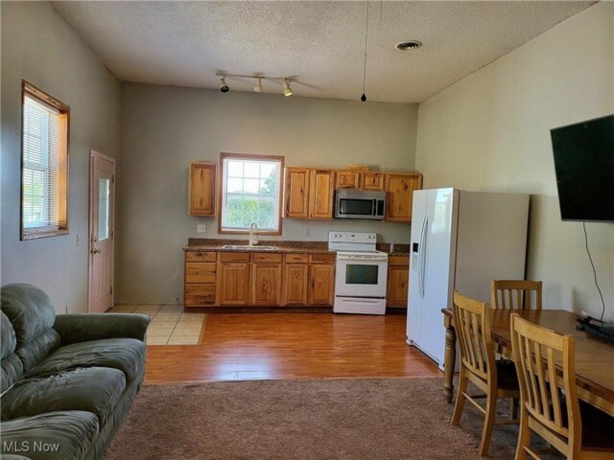 Picture of Home For Sale in Cutler, Ohio, United States