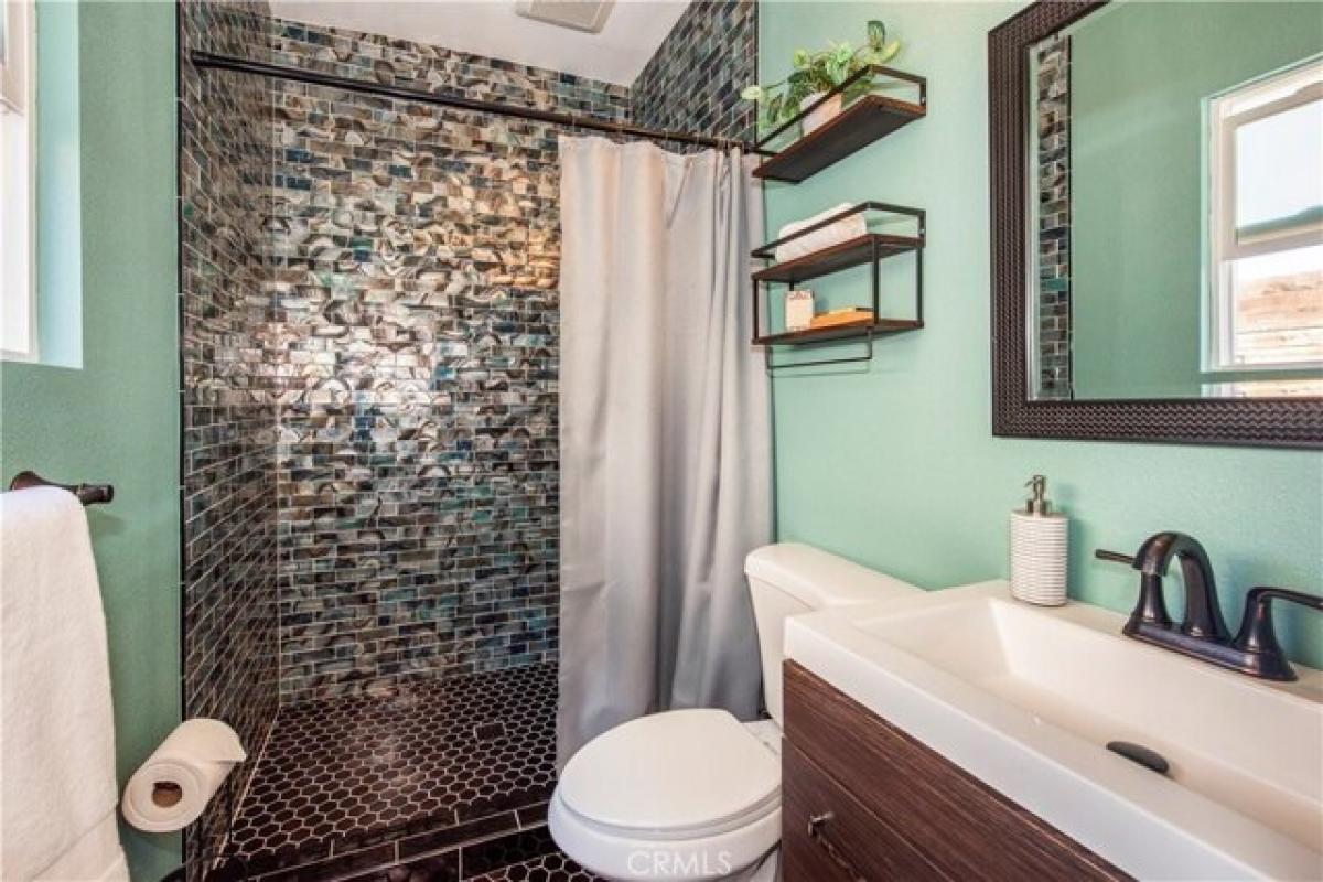 Picture of Home For Sale in Santa Barbara, California, United States