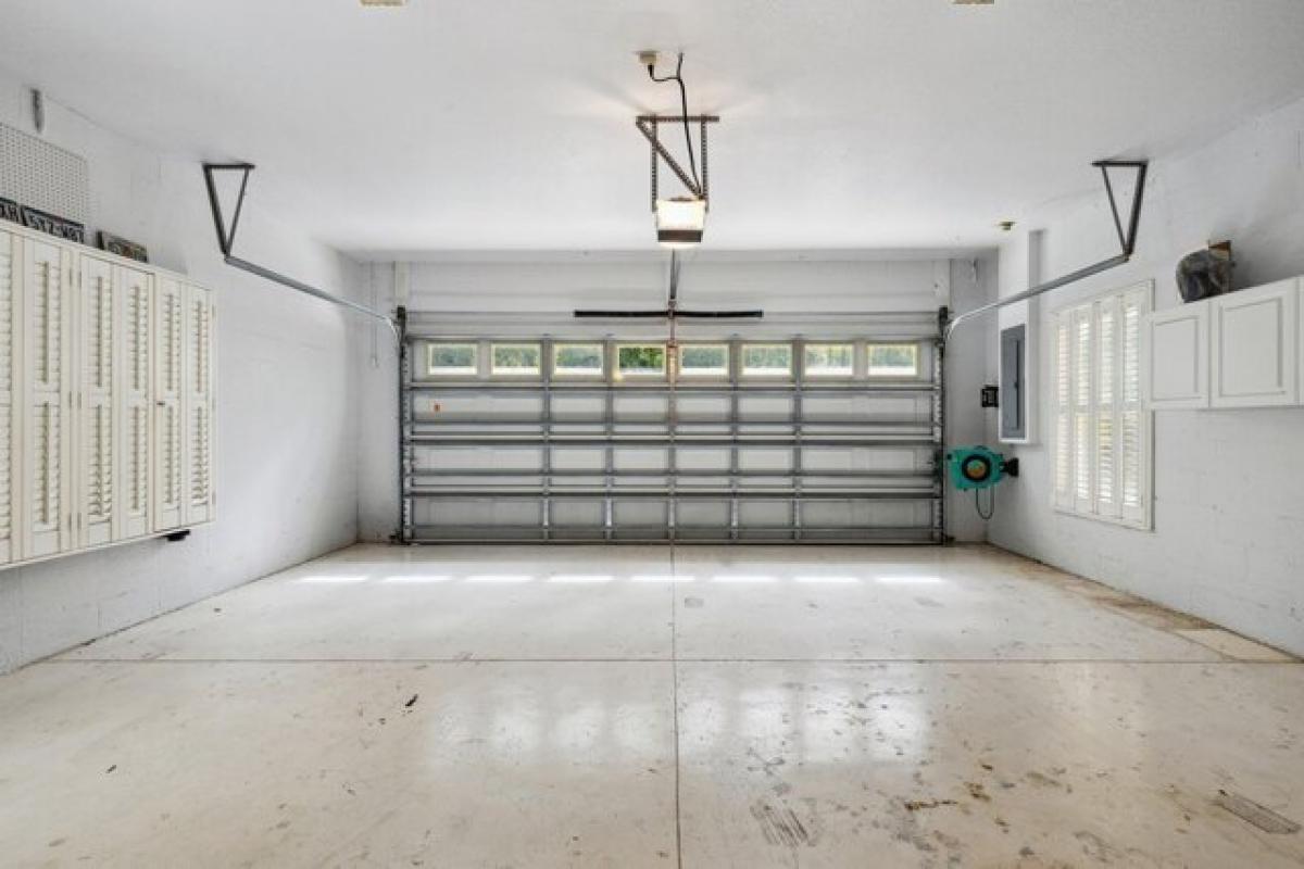 Picture of Home For Sale in Fanning Springs, Florida, United States