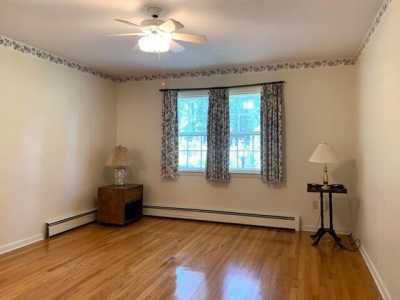 Home For Sale in Branford, Connecticut