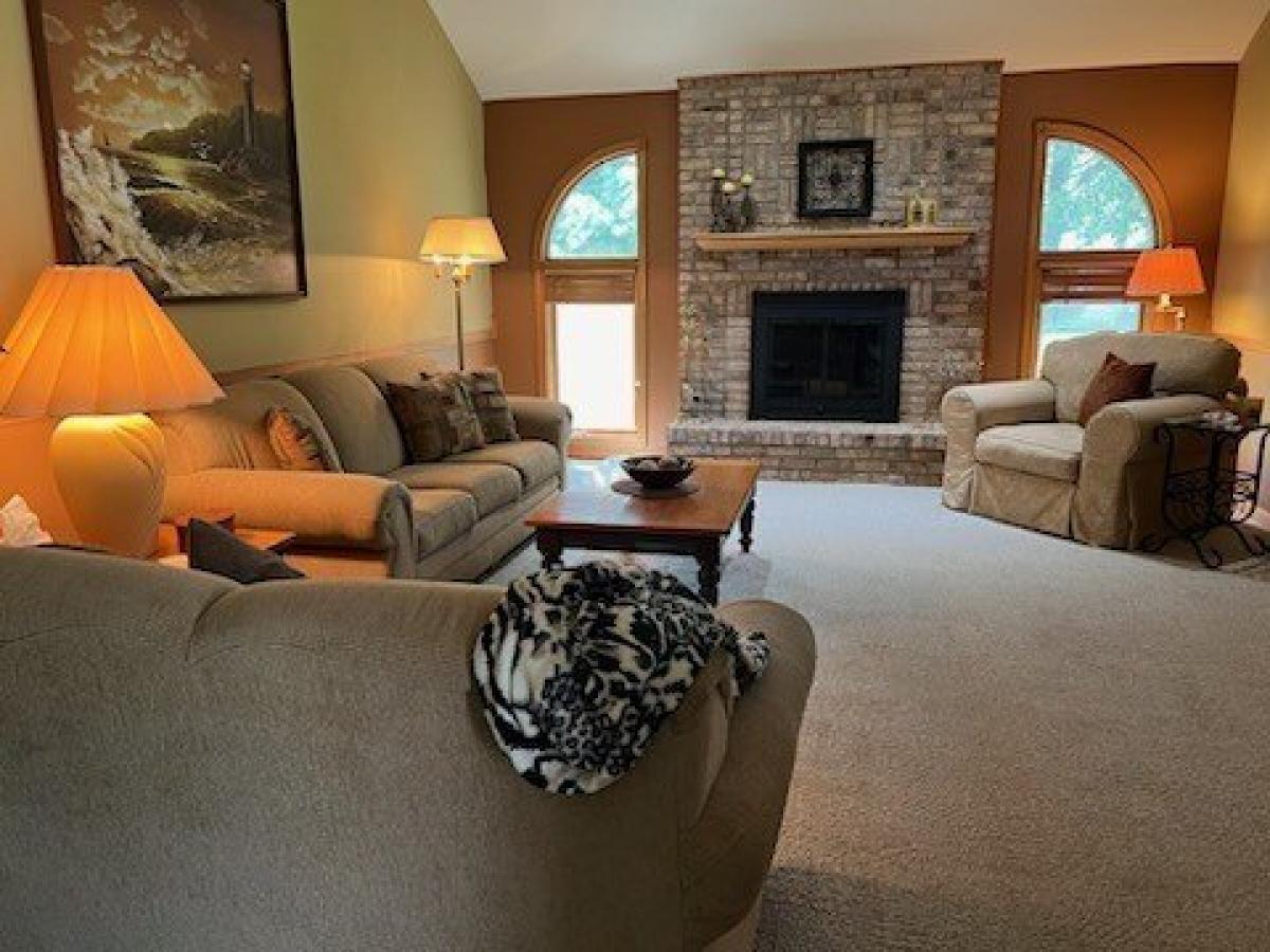 Picture of Home For Sale in Homer Glen, Illinois, United States