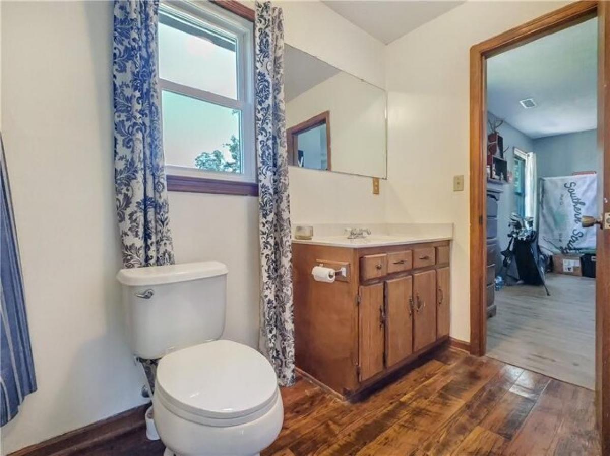 Picture of Home For Sale in Calhoun, Georgia, United States